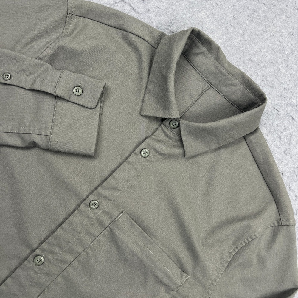 Lululemon Shirt Mens Medium? Gray Commission Button Up Casual Pocket Performance